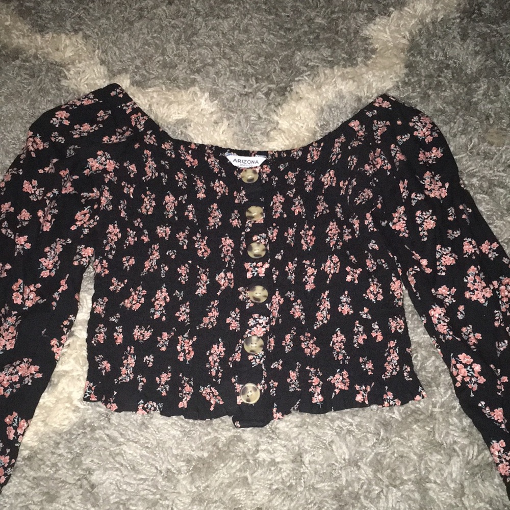 Off the shoulder, long sleeve, crop top